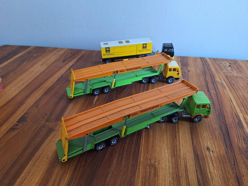 Siku, acdc transporter mobiele kraan, Boeken, Ophalen of Verzenden, Gelezen