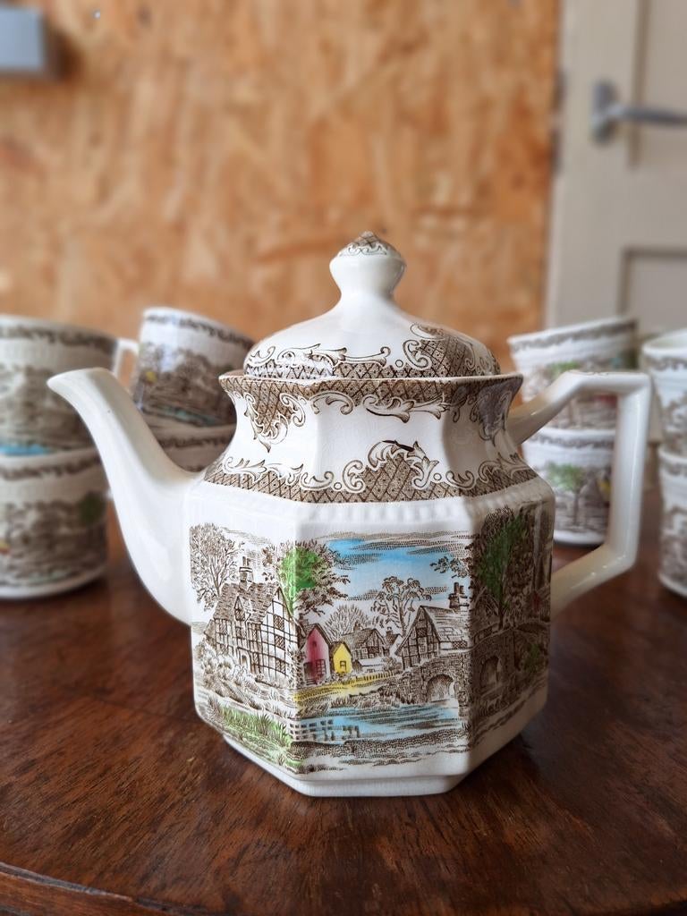 Enoch Wedgwood Shakespeare sonnets  theepot en mokken, Huis en Inrichting, Keuken | Servies, Gebruikt, Vintage, Ophalen of Verzenden