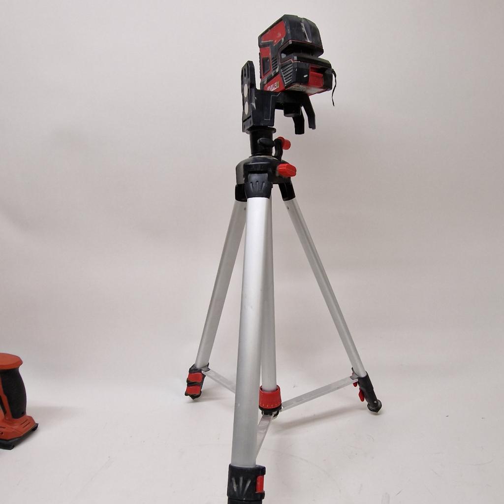 LEVELFIX CL202G Kruislaser groen op standaard | Nette staat, Levelfix, Zo goed als nieuw, Support@levelfix.com, Levelfix, 10 Park Road, London
United Kingdom