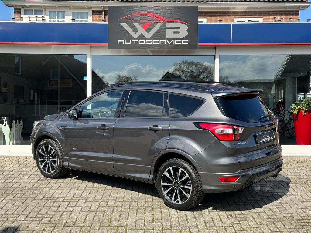 Ford Kuga 1.5 St Line I Trekhaak I Camera I Leder I Navi, Automaat, Euro 6, 4 cilinders, 1850 kg
