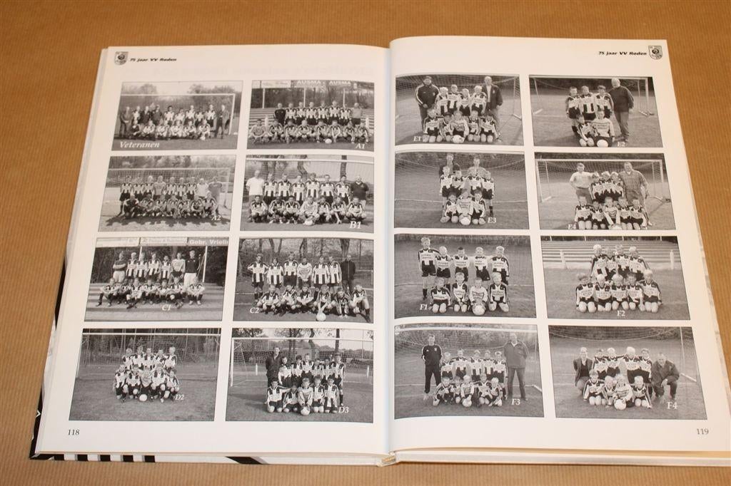 Wij zweren trouw — 75 Jaar V.V. Roden [2004], Ophalen of Verzenden, Zo goed als nieuw, Watersport en Hengelsport
