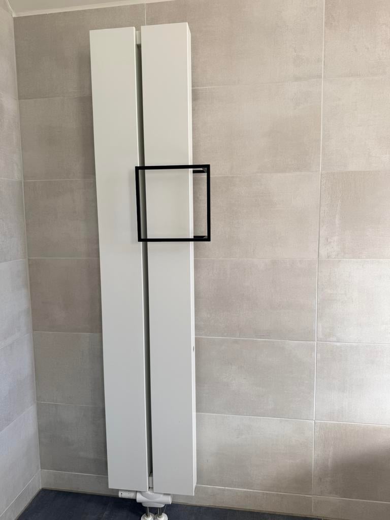 Vasco beams Designradiator 1600x320mm 1127watt, Ophalen, Zo goed als nieuw