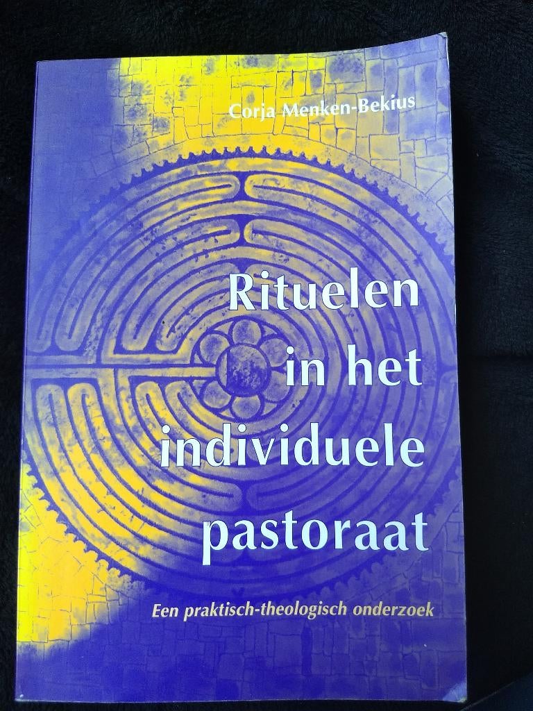 Corja Menken Bekius, Rituelen in het individuele pastoraat, Ophalen of Verzenden, Gelezen