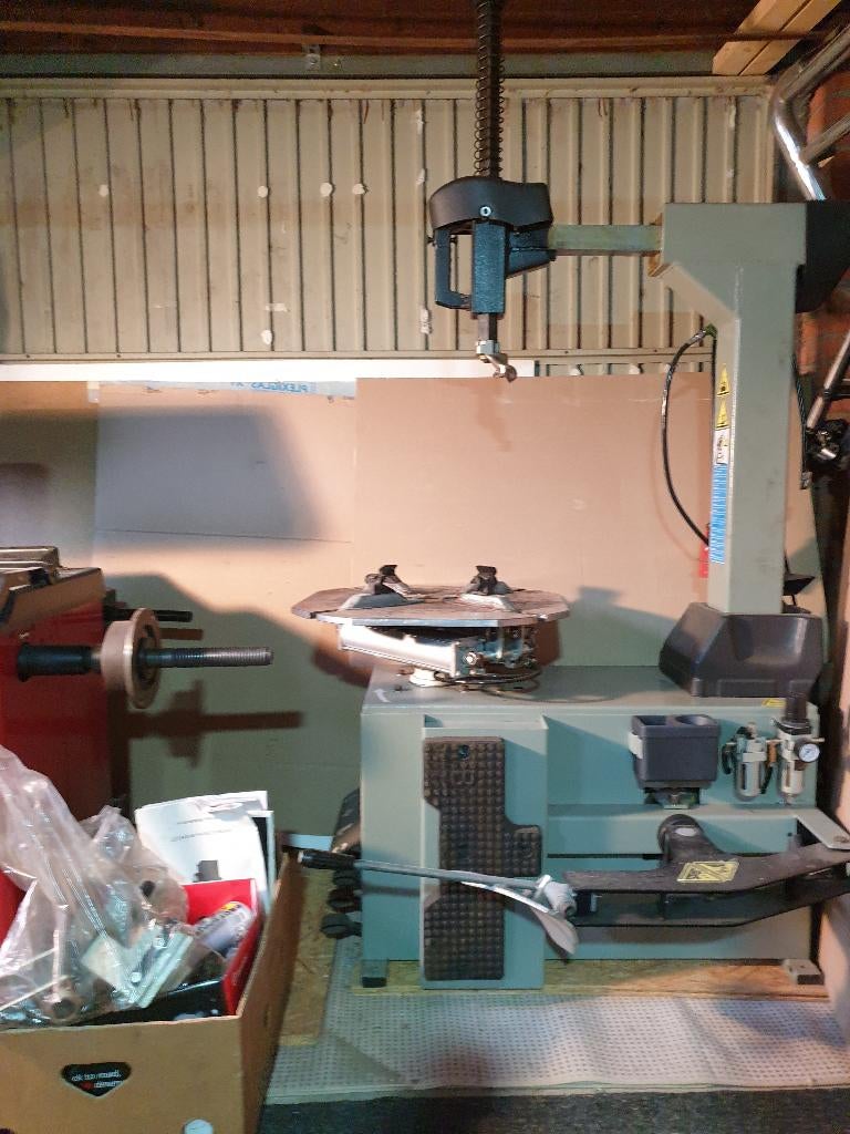 Bandenmachine en balanceermachine, Auto diversen, Ophalen, Gebruikt