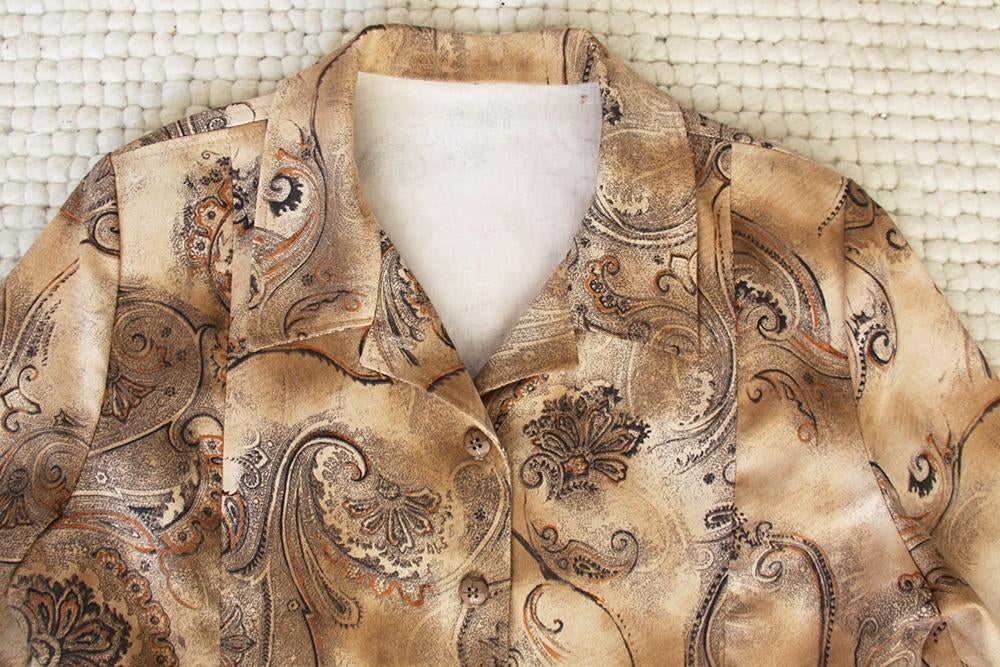 Bruin Jasje (L) € 15,-, Bruin, Maat 42/44 (L), Ophalen of Verzenden, Zo goed als nieuw