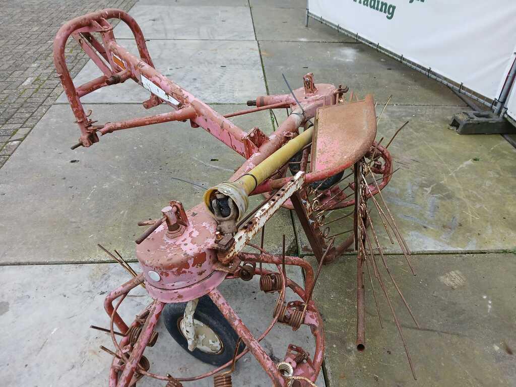 PZ Strela schudder, KUHN-Geldr, Overige, Nuenenseweg 165
5667 KP  Geldrop, Info.nl@kuhn.com