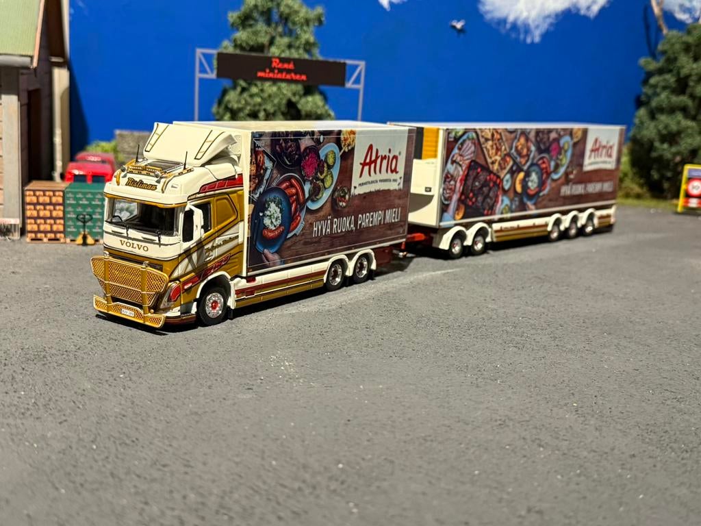 Tekno ristima atria volvo nieuw, Hobby en Vrije tijd, Modelauto's | 1:50, Tekno, Nieuw, Tekno, Bus of Vrachtwagen