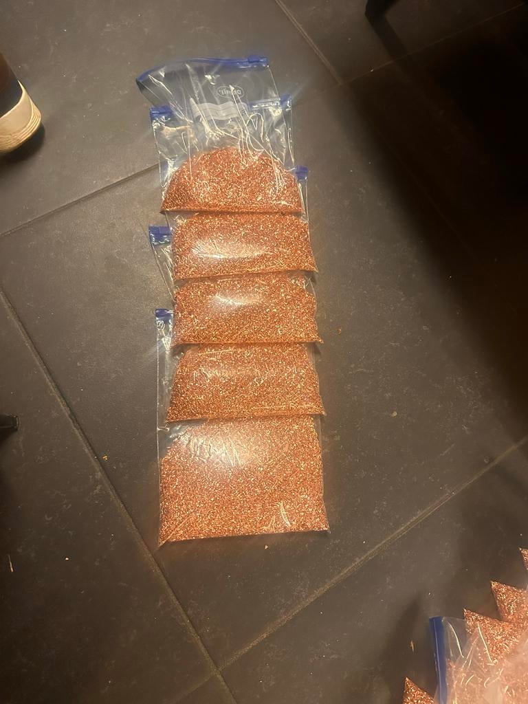 Koper Granulaat klaar om te smelten, Ophalen, Koper