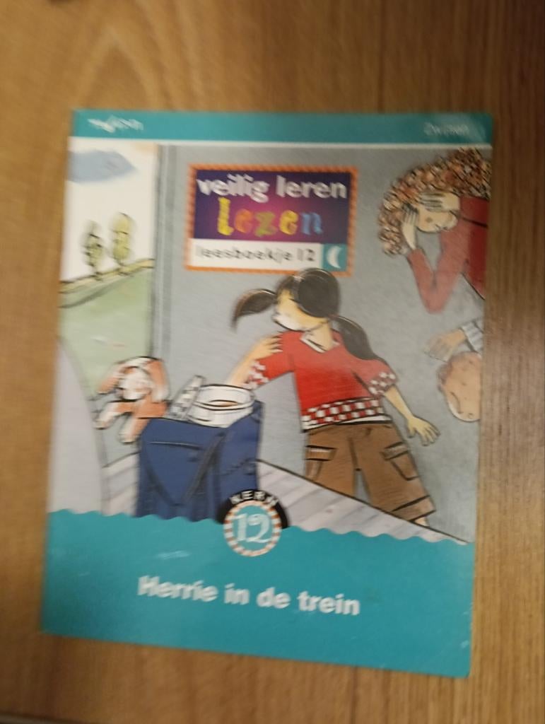 Truus van de Waarsenburg - Leesboekje, maanversie, Boeken, Ophalen of Verzenden, Zo goed als nieuw, Truus van de Waarsenburg, Nederlands
