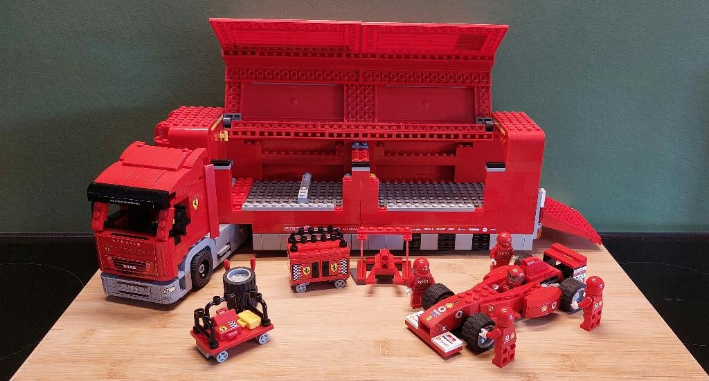 Lego Racers Scuderia Ferrari Truck, Kinderen en Baby's, Speelgoed | Duplo en Lego, Ophalen of Verzenden, Gebruikt, Complete set