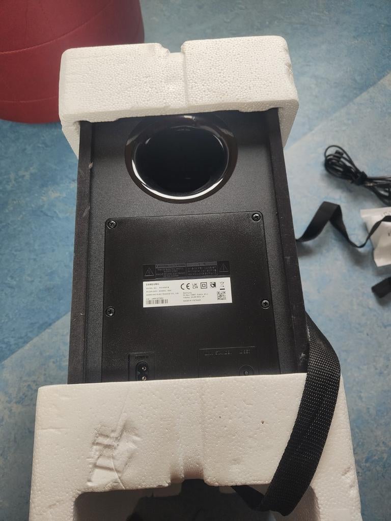 Samsung  User Manual geluidsbox Nieuw, Ophalen of Verzenden, Nieuw, 120 watt of meer