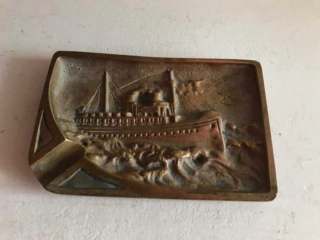 Asbak met stoomboot brons, Ophalen of Verzenden