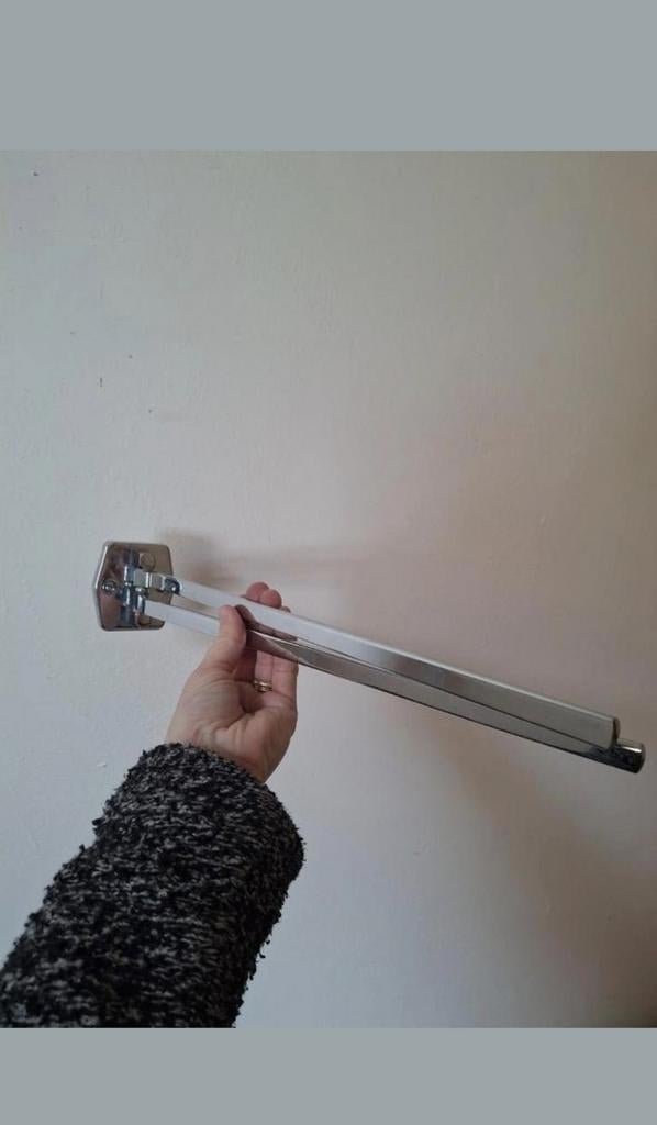 Handdoekrek chroom wandrekje handoekken, Ophalen of Verzenden, Gebruikt, Overige kleuren, Handdoekenrek