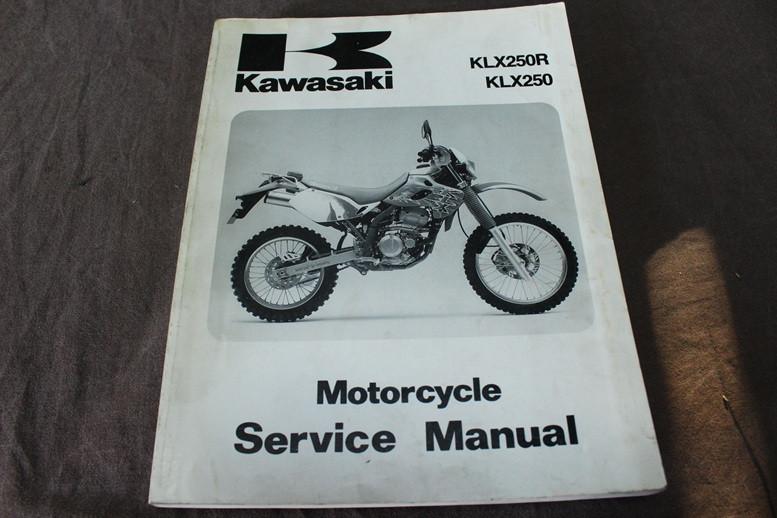 Kawasaki KLX250 R 1993 motorcycle service manual KLX D1 E1, Motoren, Ophalen of Verzenden, Kawasaki