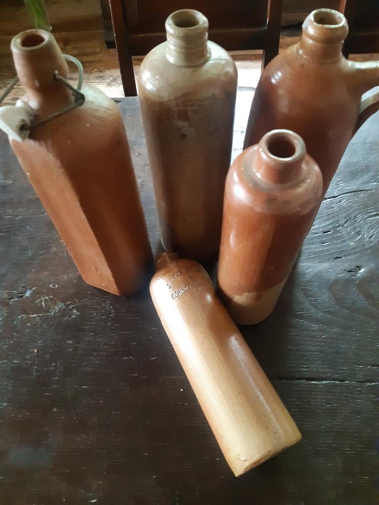 Lot van 5 antieke aardewerk flessen o.a.Meder jenever, Ophalen of Verzenden