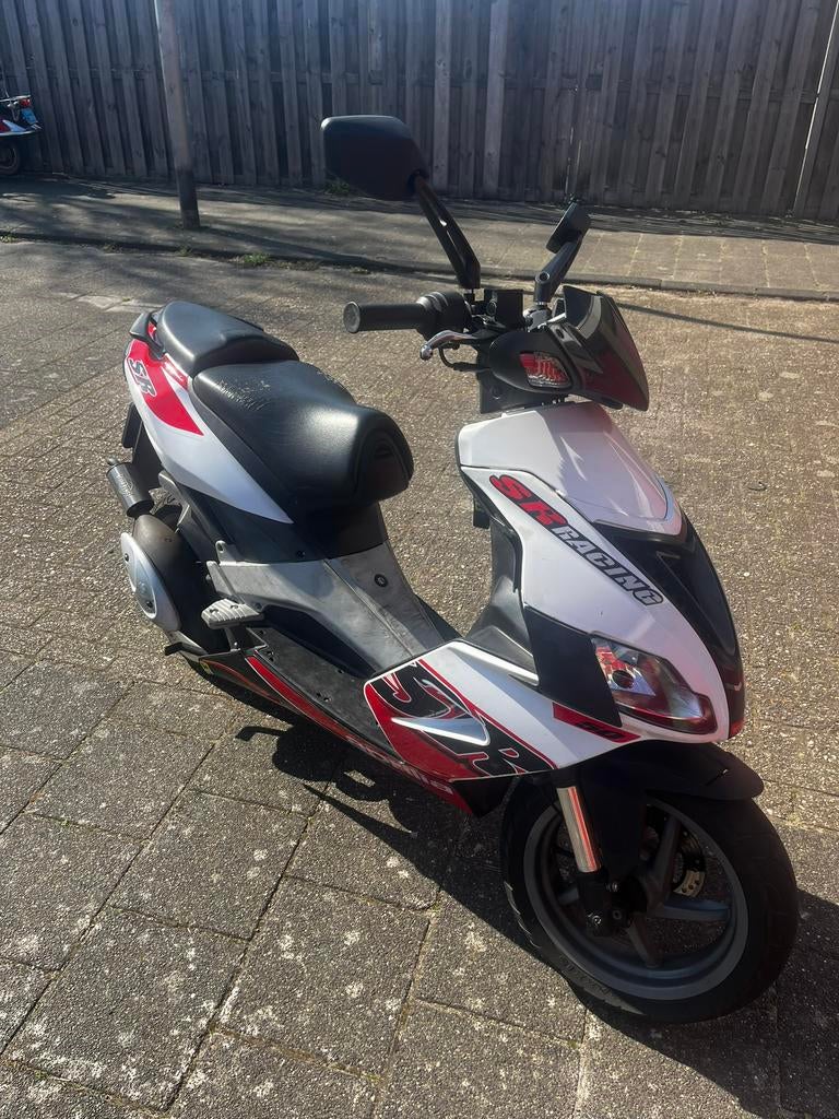 Aprillia sr 50 factory 70cc, Fietsen en Brommers, Scooters | Peugeot, Zo goed als nieuw, Overige modellen, Tweetakt, Ophalen