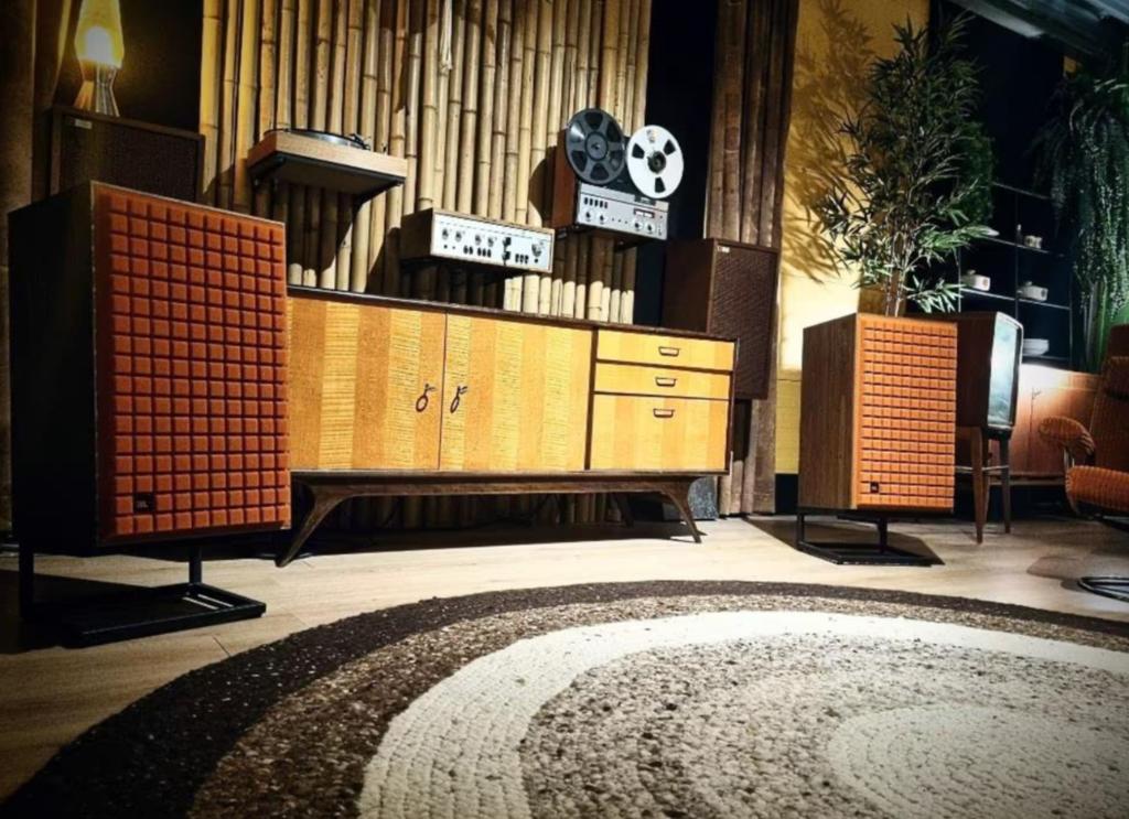 JBL Classic L52, L82 en L100 MKII Demoklaar! Inruildeals ok., Support@jbl.com, Ophalen of Verzenden, Zo goed als nieuw, JBL