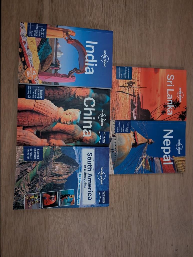 Lonely Planet Reisgidsen - India, China, Nepal, Sri Lanka,, Ophalen, Lonely Planet, Budget, Zo goed als nieuw