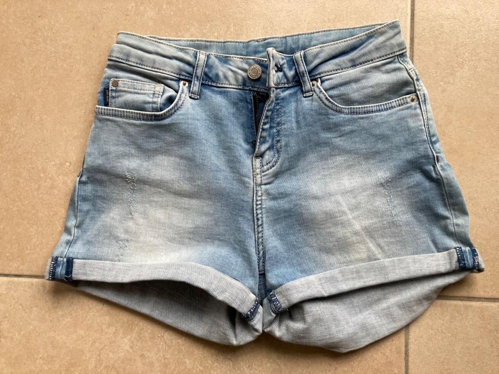 Spijkershort lichtblauw Anti Blue S, Kleding | Dames, Anti Blue, Kort, Blauw, Ophalen of Verzenden