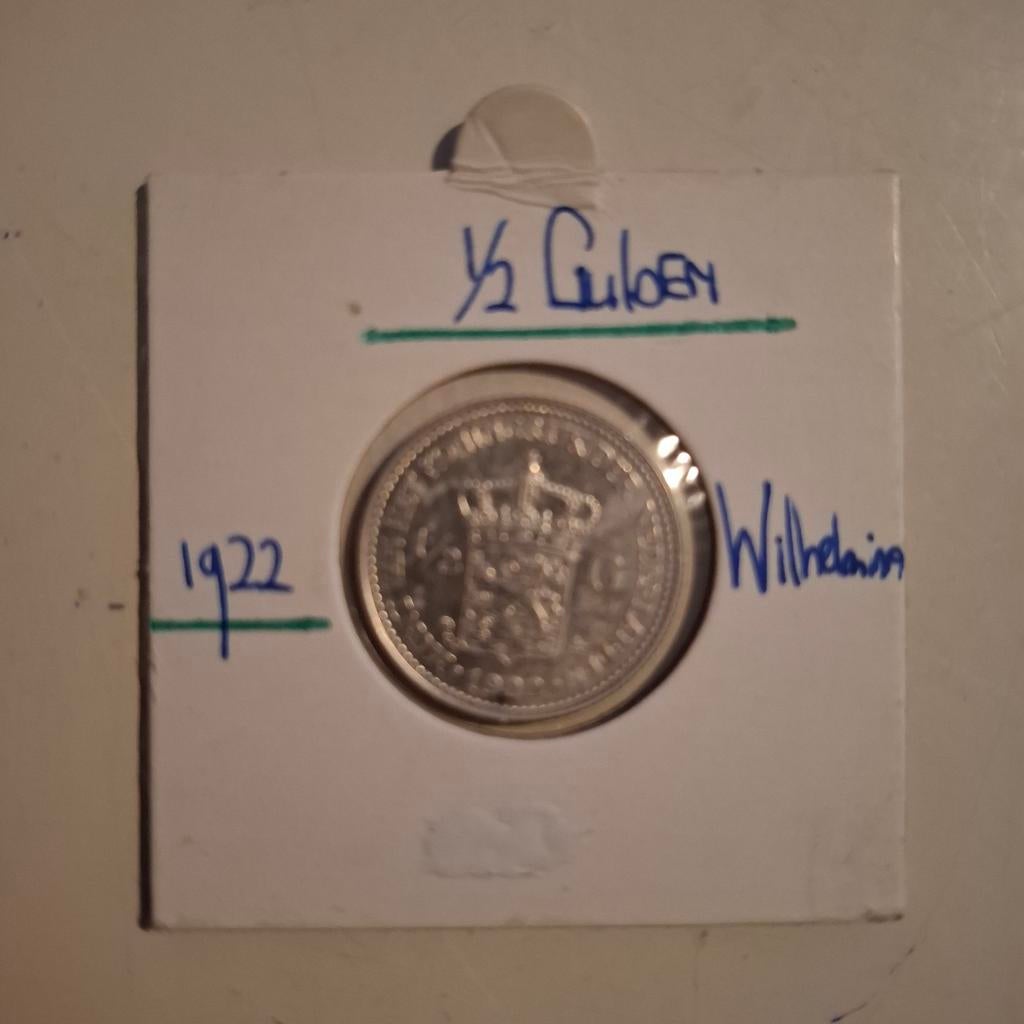 Zilveren ½ Gulden 1922 - Koningin Wilhelmina, Postzegels en Munten, ½ gulden, Zilver, Ophalen of Verzenden, Koningin Wilhelmina
