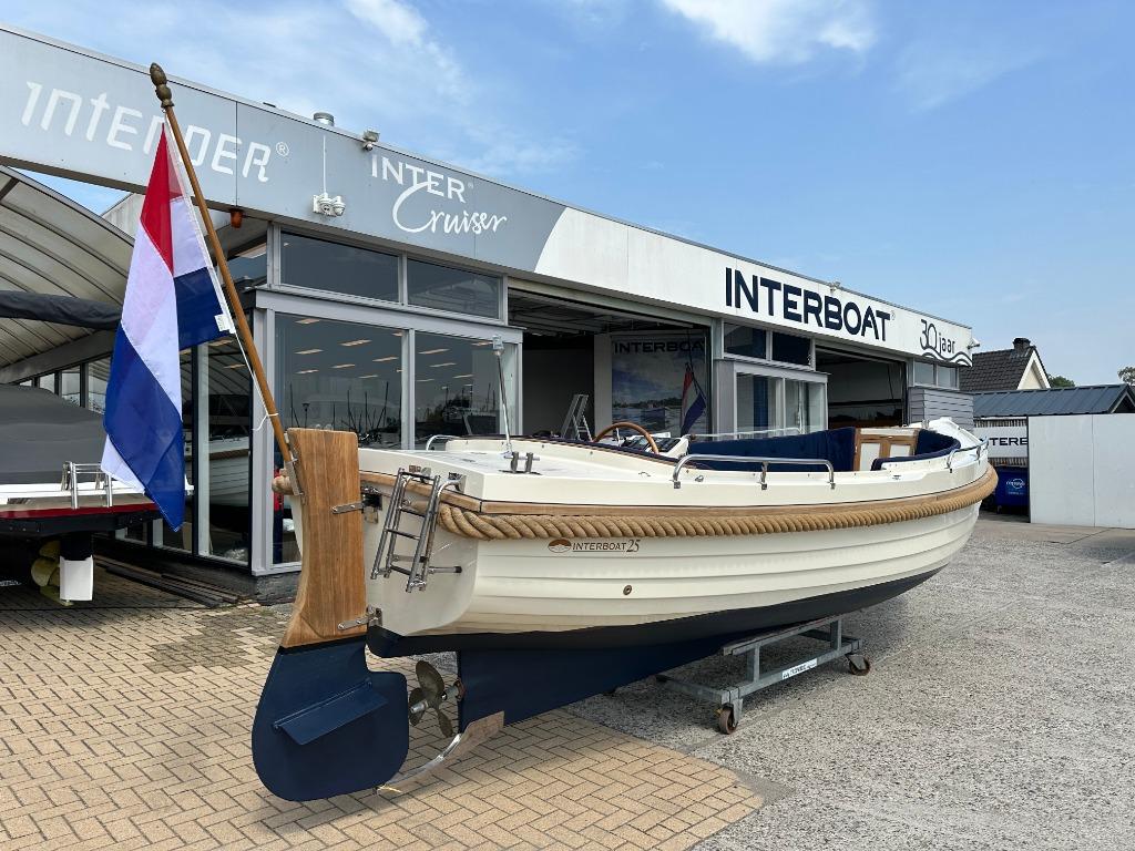 Interboat 25 (2004), Ophalen, Gebruikt, Binnenboordmotor, 6 meter of meer