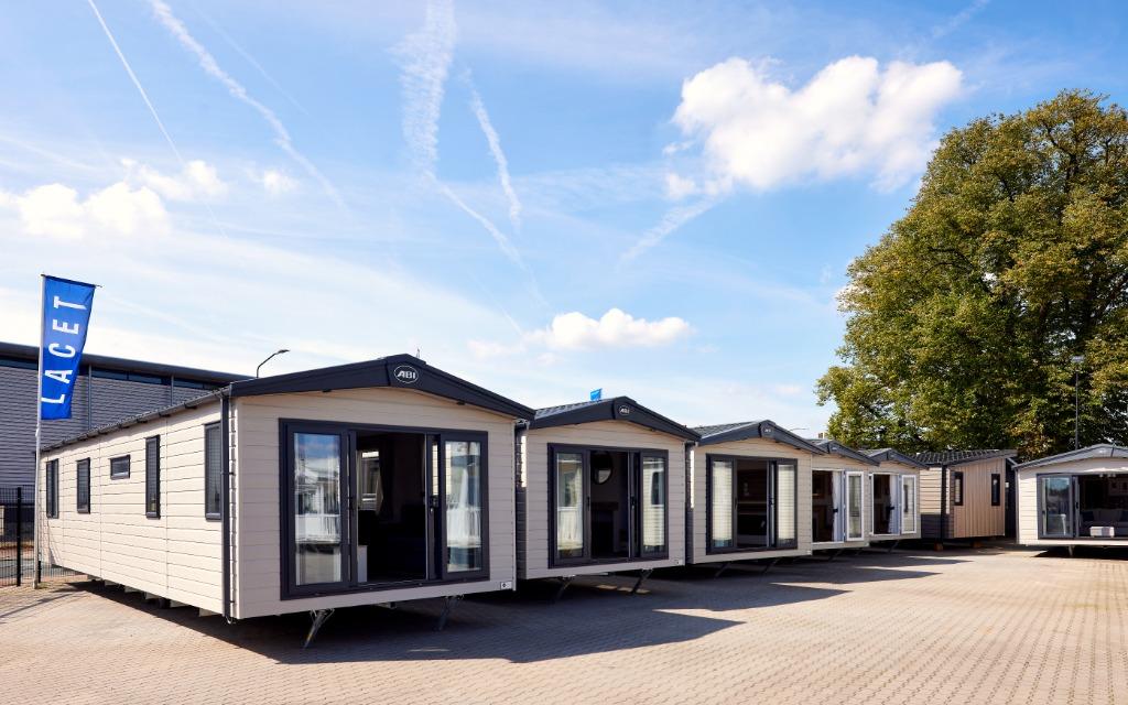 LACET STACARAVANS & CHALETS al 35 jaar hét vertrouwde adres!