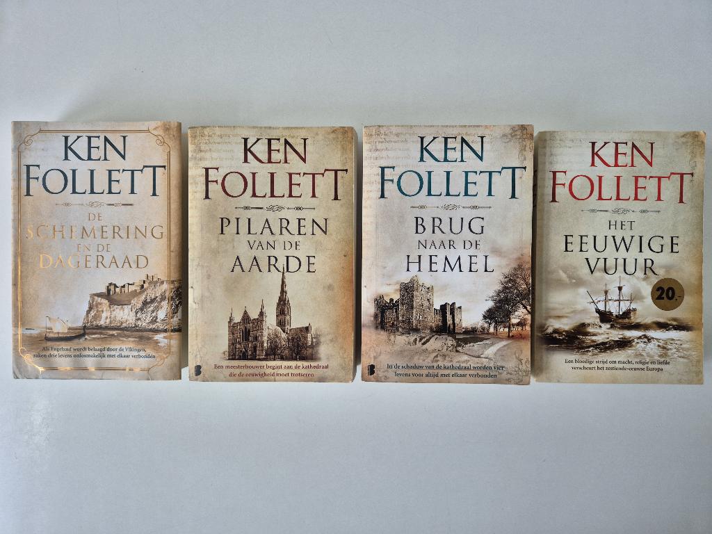 Ken Follett - Kingsbridge Saga, Ophalen of Verzenden, Zo goed als nieuw, Ken Follett