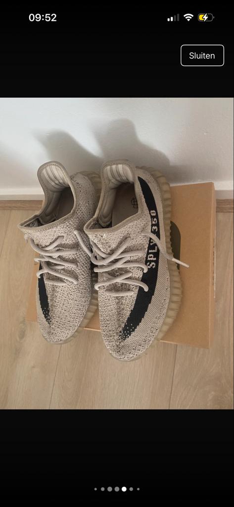 Yeezy Boost 350 V2, Ophalen of Verzenden, Gedragen, Overige kleuren, Sneakers of Gympen