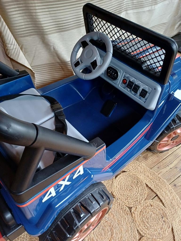 Te koop mooie elektrische jeep, Kinderen en Baby's, Ophalen, Nieuw
