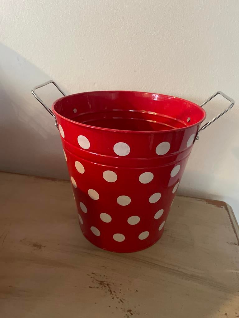 Leuke rode emmer met witte stippen, Ophalen, Gebruikt, Overige stijlen, Schaal of Schalen