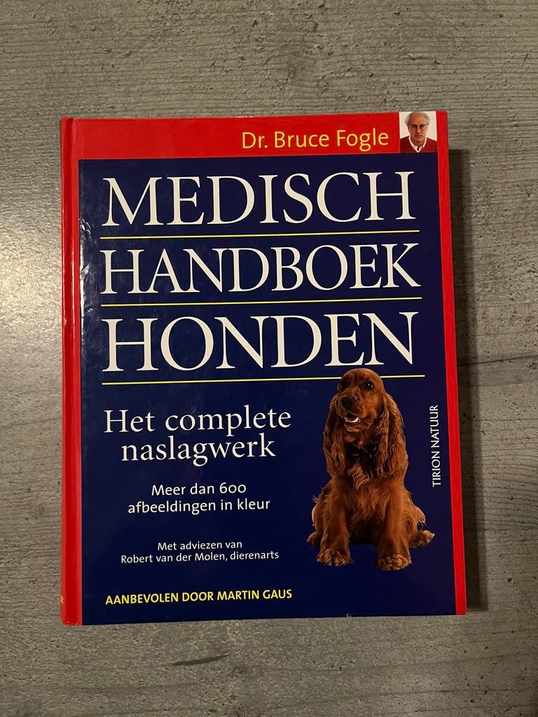 Medisch Handboek Honden – Dr. Bruce Fogle, Boeken, Ophalen of Verzenden, Gelezen, Honden