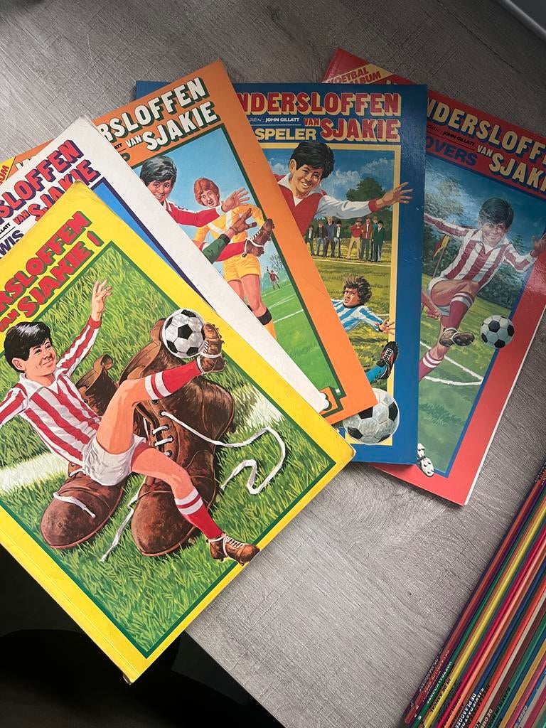 Wondersloffen van Sjakie - Complete Serie 1 t/m 33, Complete serie of reeks, Ophalen of Verzenden, Gelezen