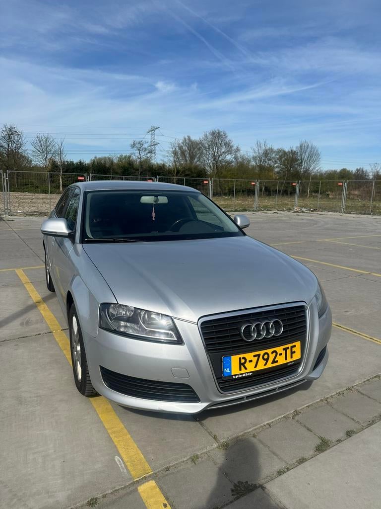 Audi A3 1.4 Tfsi 92KW Sportback S-tronic 2010 Grijs, Auto's, Euro 5, 125 pk, Zwart, 4 cilinders