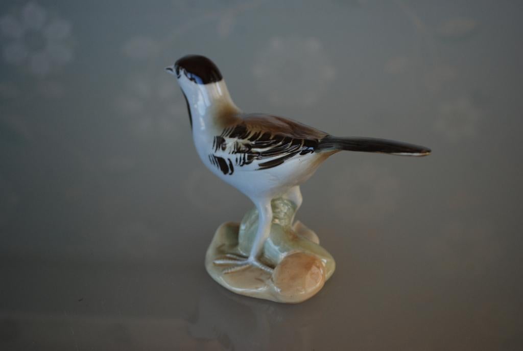 Witte Kwikstaart Porselein beeld. Royal Dux? nr.472, Ophalen of Verzenden