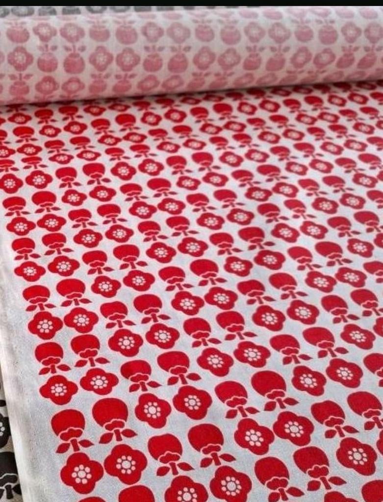 Vintage appel bloem rood witte stof katoen retro jaren 70 WG, Verzenden, 120 cm of meer, Katoen, Nieuw