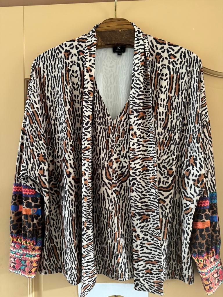 Mooi tuniek van Kdesign maat xxl zgan, Ophalen of Verzenden, Zo goed als nieuw, Maat 46/48 (XL) of groter