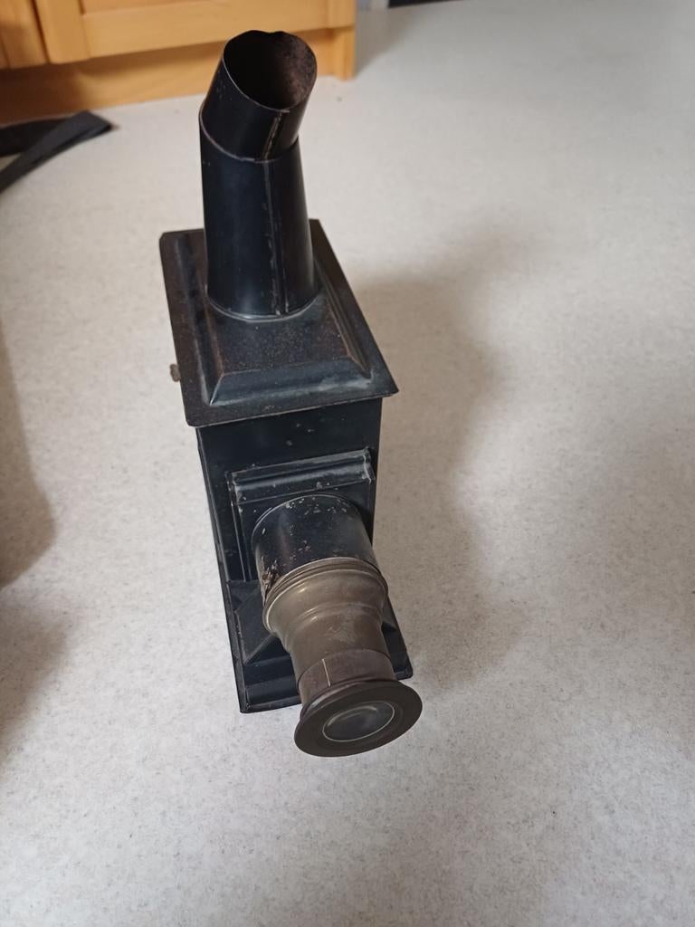 Antieke toverlantaarn / diaprojector, Ophalen