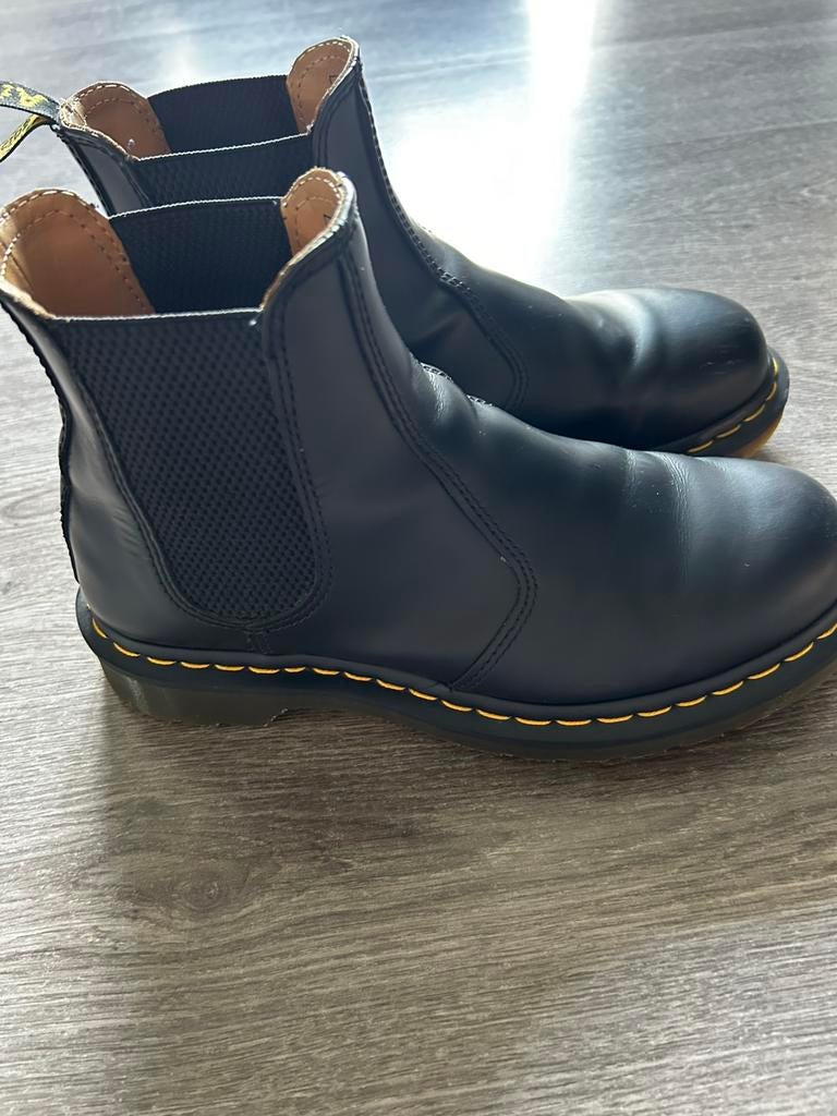 Dr. Martens Chelsea boots, Kleding | Dames, Schoenen, Ophalen of Verzenden, Zo goed als nieuw, Zwart