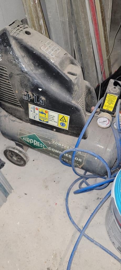 Airpress Compressor HP 1.5 - Gebruikt, Doe-het-zelf en Verbouw, Compressors, Ophalen of Verzenden