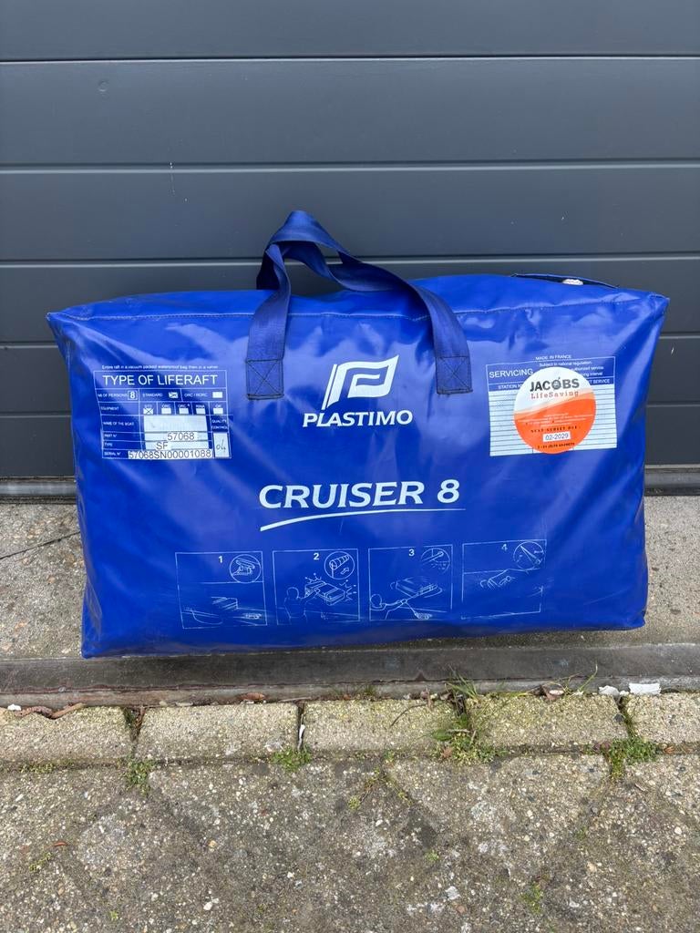 Gekeurd Plastimo reddingsvlot voor 8 personen, Ophalen, Zo goed als nieuw, Zeilboot of Motorboot
