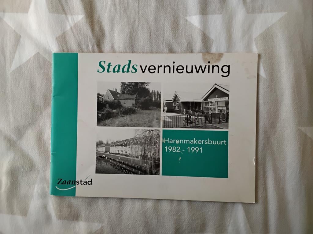 Harenmakersbuurt Zaandam 1982-1991, Zaanstad, Ophalen of Verzenden, 20e eeuw of later, Gelezen
