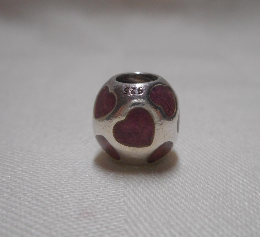 Zilveren Pandora bedel met hartjes nr.562, Verzenden, Pandora, Zo goed als nieuw, 1 bedel