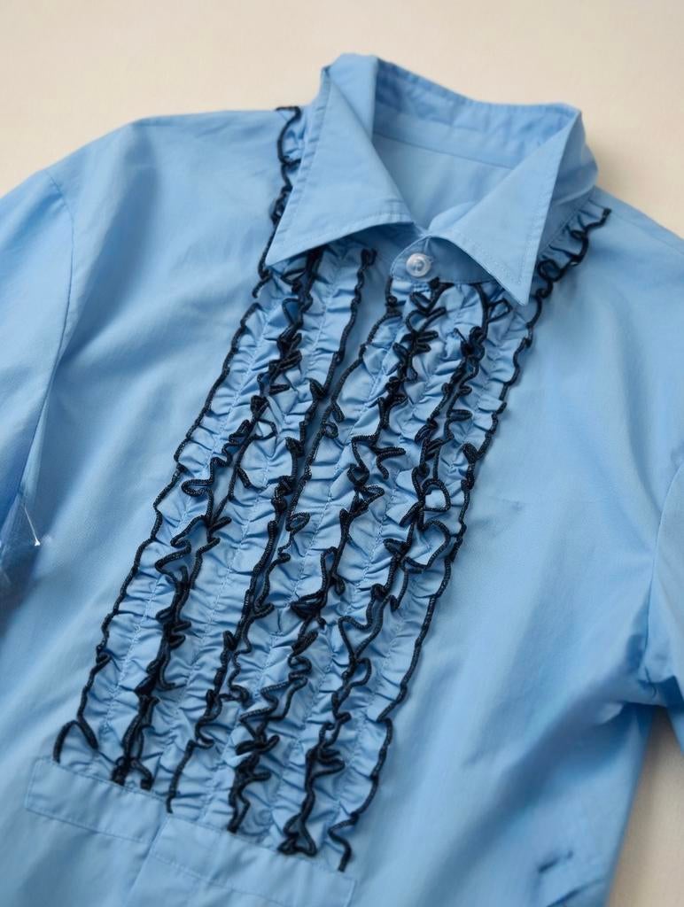 Lichtblauwe blouse met zwarte ruches L/XL, Ophalen of Verzenden, Gedragen, Blauw, Overige halswijdtes