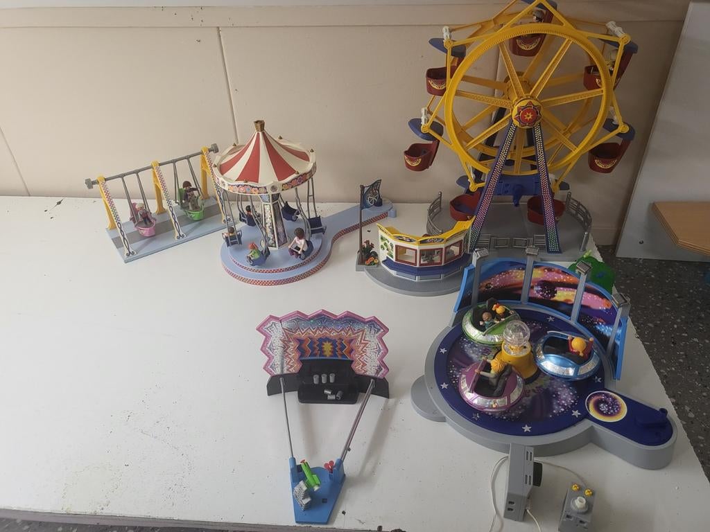 Playmobil kermis (reuzenrad breakdance + aandrijfmotortje), Ophalen, Zo goed als nieuw, Complete set