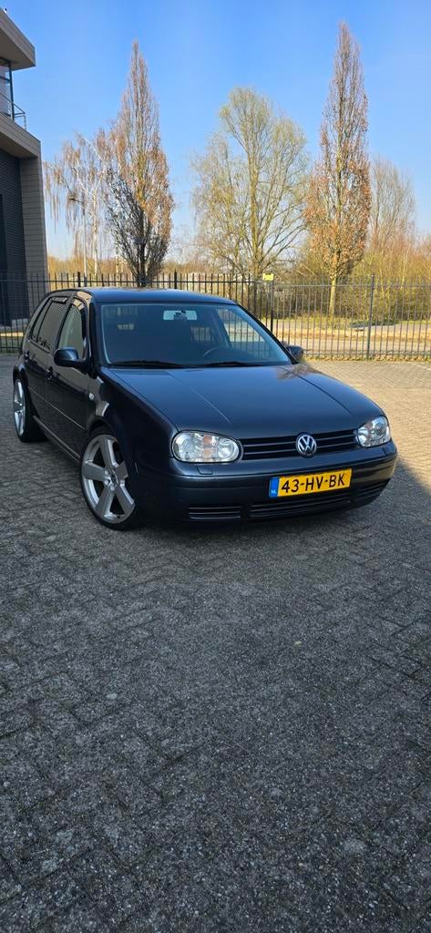 Volkswagen Golf 2.3 V5 125KW AUT 2001 Blauw, Auto's, Stof, Zwart, Blauw, 650 kg