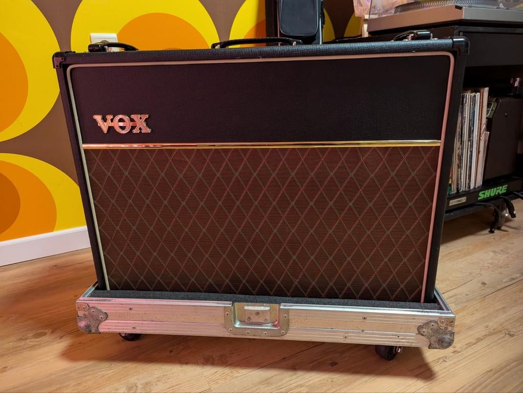 Vox AC30 CC2X met Celestion Alnico Blue speakers +flightcase, Ophalen, Zo goed als nieuw, Minder dan 50 watt