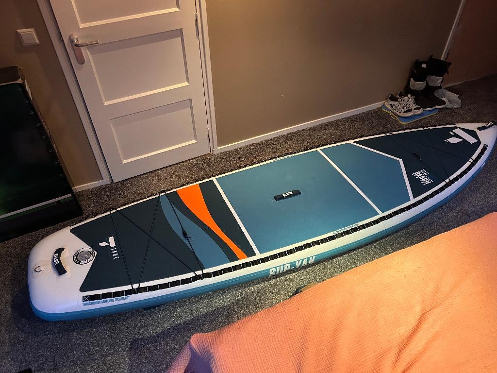 TAHE 10'6'' SUP board met peddel – 1x gebruikt – als nieuw, Watersport en Boten, Ophalen, Zo goed als nieuw, SUP-boards