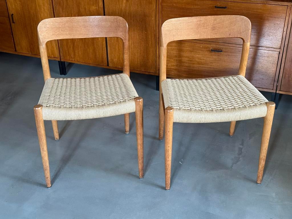 Set of 2 Niels Otto Moller Model 75 Dining Chairs, 1950's, Ophalen, Zo goed als nieuw, Bruin