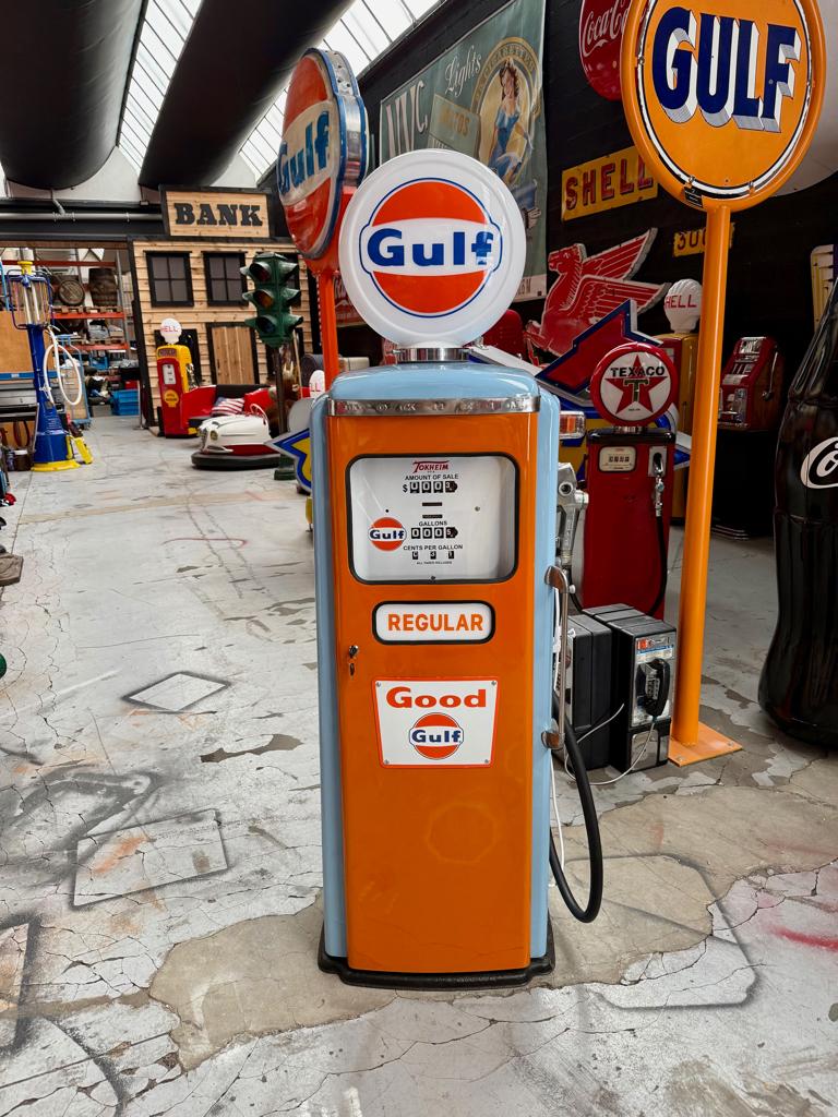 Amerikaanse GULF Tokheim P300 benzinepomp 1955 gerestaureerd, Ophalen, Zo goed als nieuw, Reclamebord