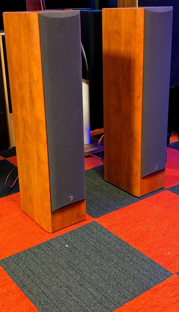 FOCAL JMLAB  CHORUS  716S • CHERRY • GARANTIE • GOEDE STAAT, Audio, Tv en Foto, Luidsprekers, Rick's Audio 
De Kempen 18 
6021PZ Budel 
+31 (0)495 785698
info@ricks-audio.com